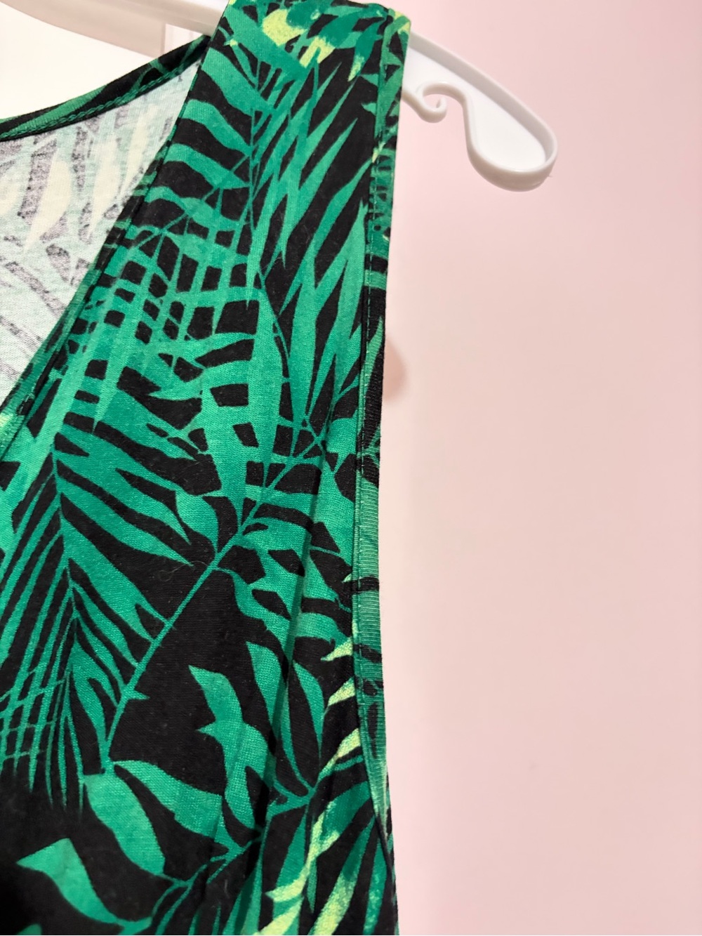 Sleeveless Green Tropical Print Wrap Maxi Dress - Picture 7 of 9